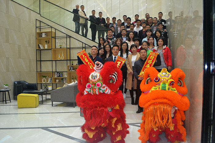 黄瓜视频网站陶新年開工，2017擼起袖子拚命幹！