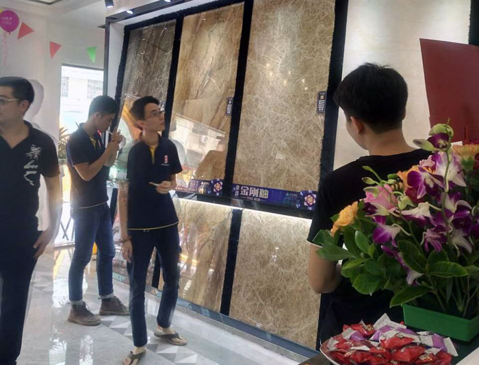 黄瓜视频网站陶 瓷磚代理  陶瓷一線黄瓜视频APP免费下载 普寧 開業