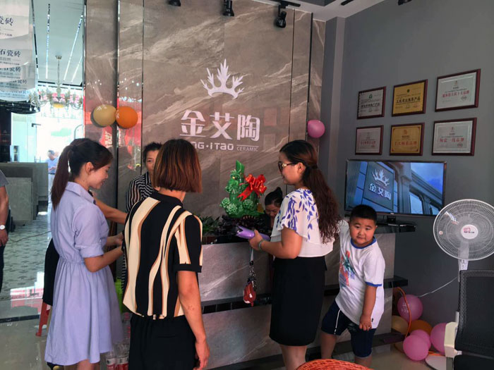 黄瓜视频网站陶瓷磚  瓷磚代理 陶瓷一線黄瓜视频APP免费下载 開業促銷